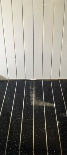 Gloss white sparkle or - gloss,